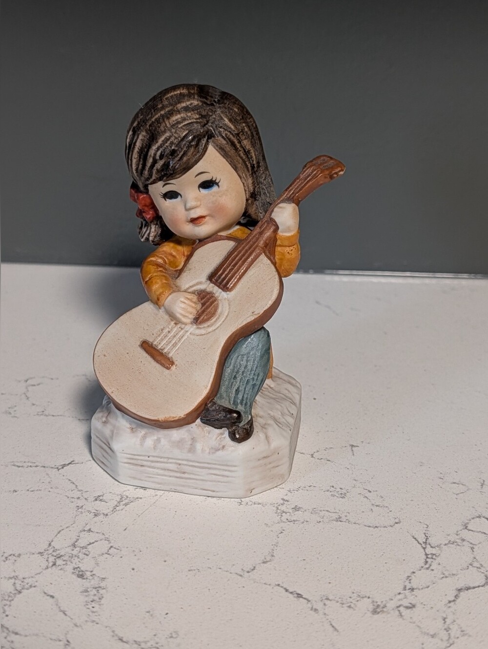 Vintage 1971 Moppets Fran Mar Japan Sweet Girl Playing Guitar Ceramic Figurine